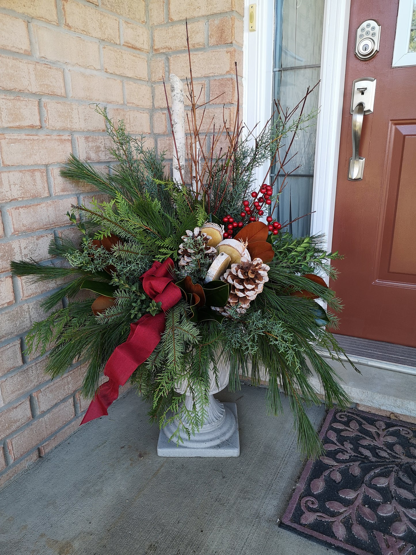 Deluxe Outdoor Arrangement